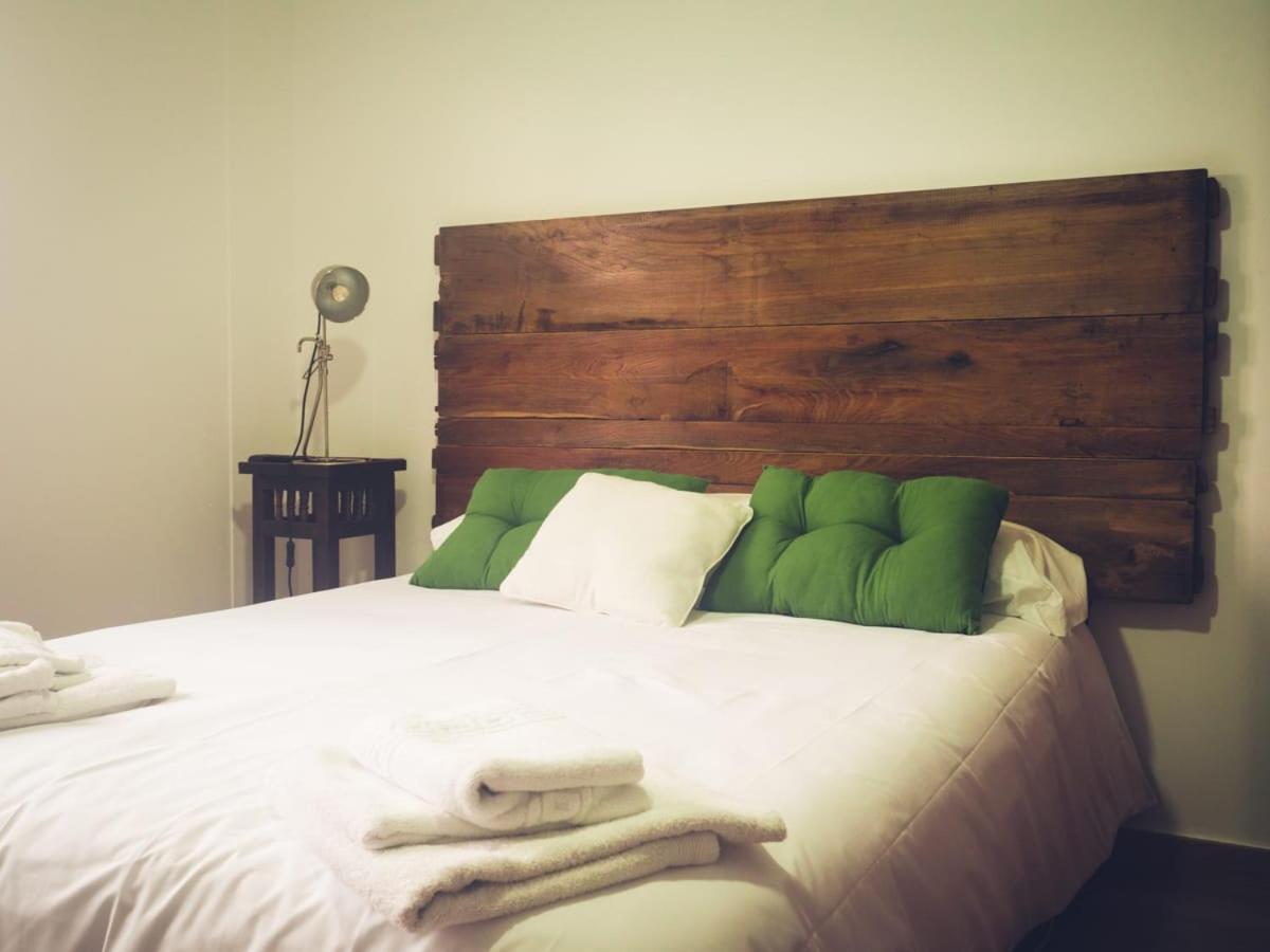A Cochera Hostel 费罗尔 外观 照片