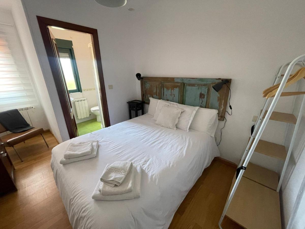 A Cochera Hostel 费罗尔 外观 照片